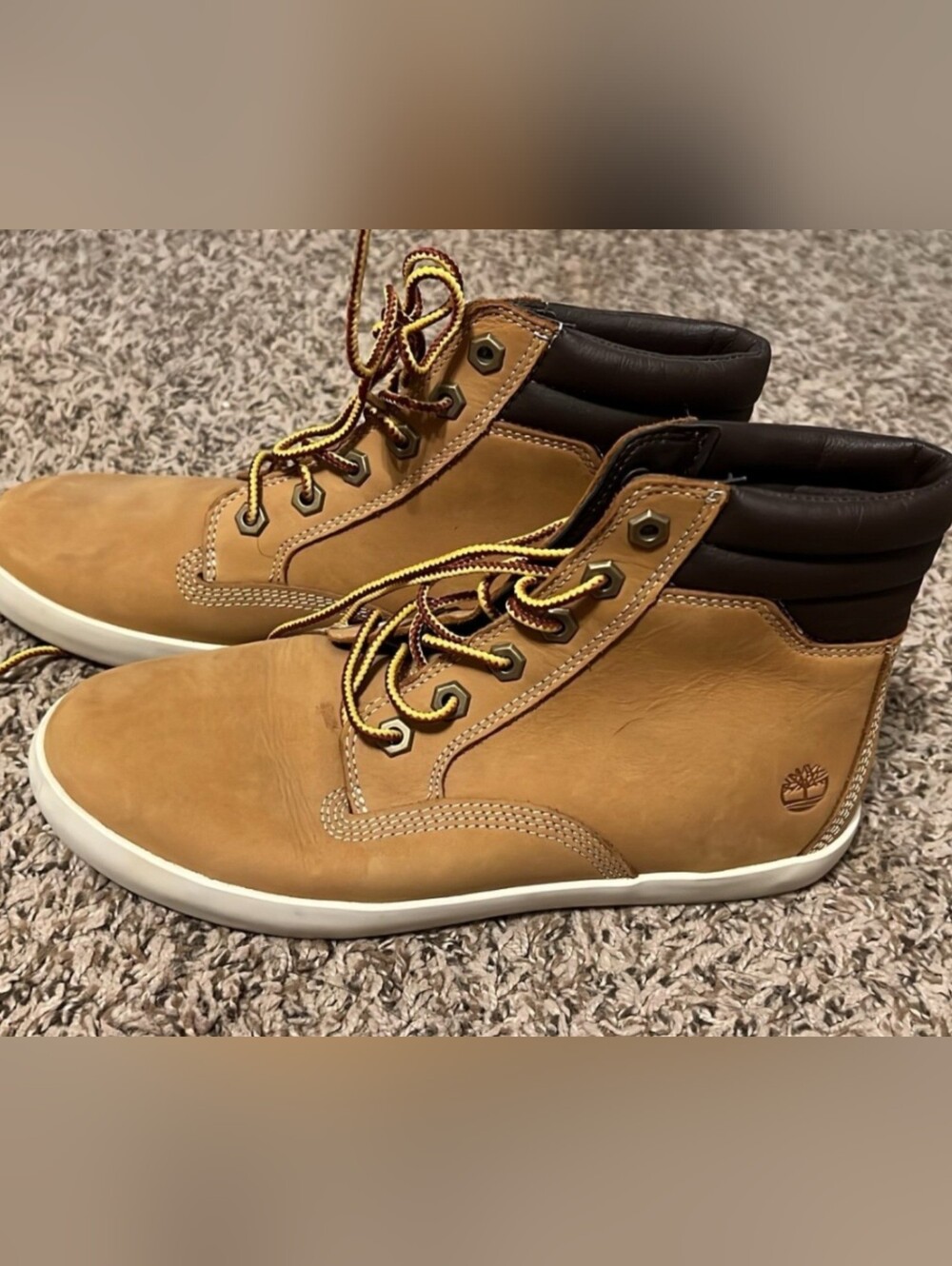 Like New Women's  Timberland Wheat Brown and Dark Brown Lace-Up Boots